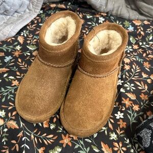 BearPaw Tan Suede Ankle Boots